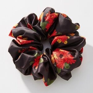 HTF Anthropologie Essie Floral Scrunchie